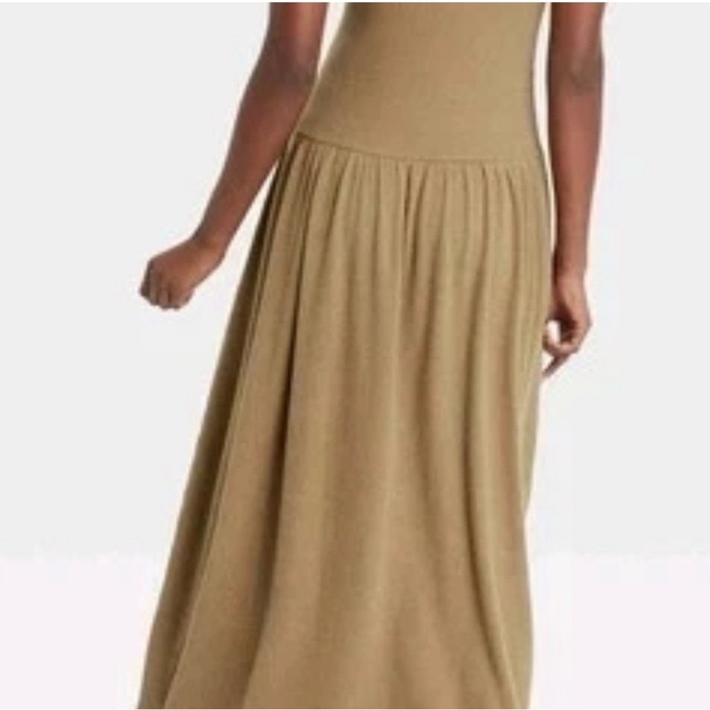 Universal Thread Sleeveless Maxi Dress in Tan - Picture 4 of 4